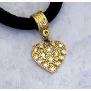 17 inch, Vintage Rhinestone Heart Necklace Diamond Love Pendant Necklace | CC1